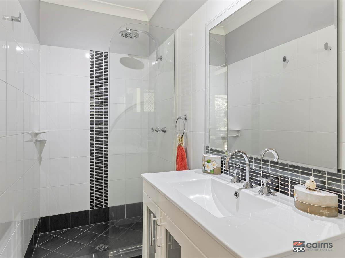 13-15 Hives Street, Gordonvale For Sale by Farmbuy.com - image 17