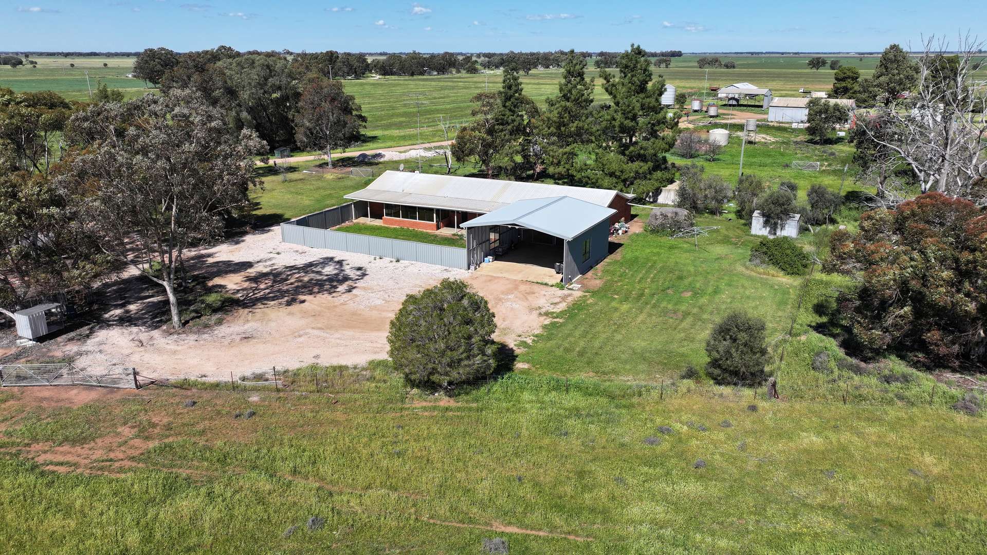 80 Calorafield Road, Murrami For Sale by Farmbuy.com - image 2