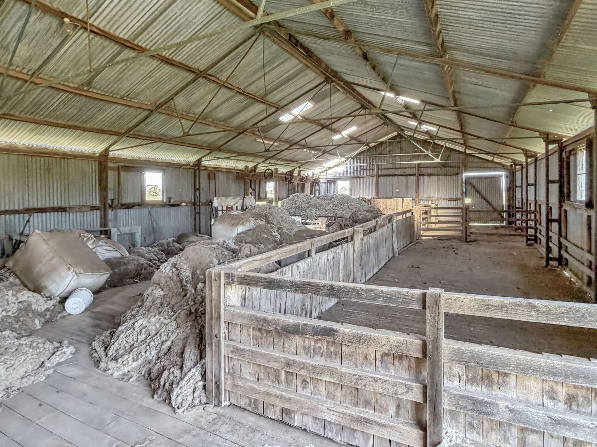 80 Calorafield Road, Murrami For Sale by Farmbuy.com - image 32
