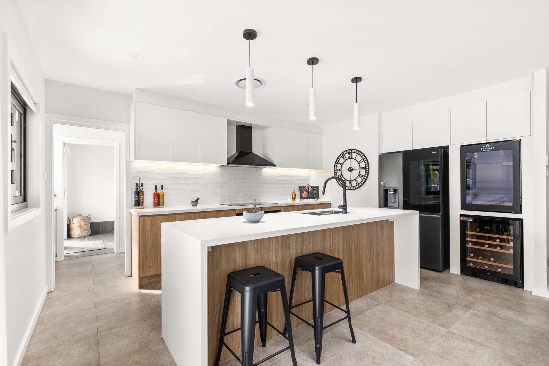 118 Briton Court Road, Stroud For Sale by Farmbuy.com - image 7