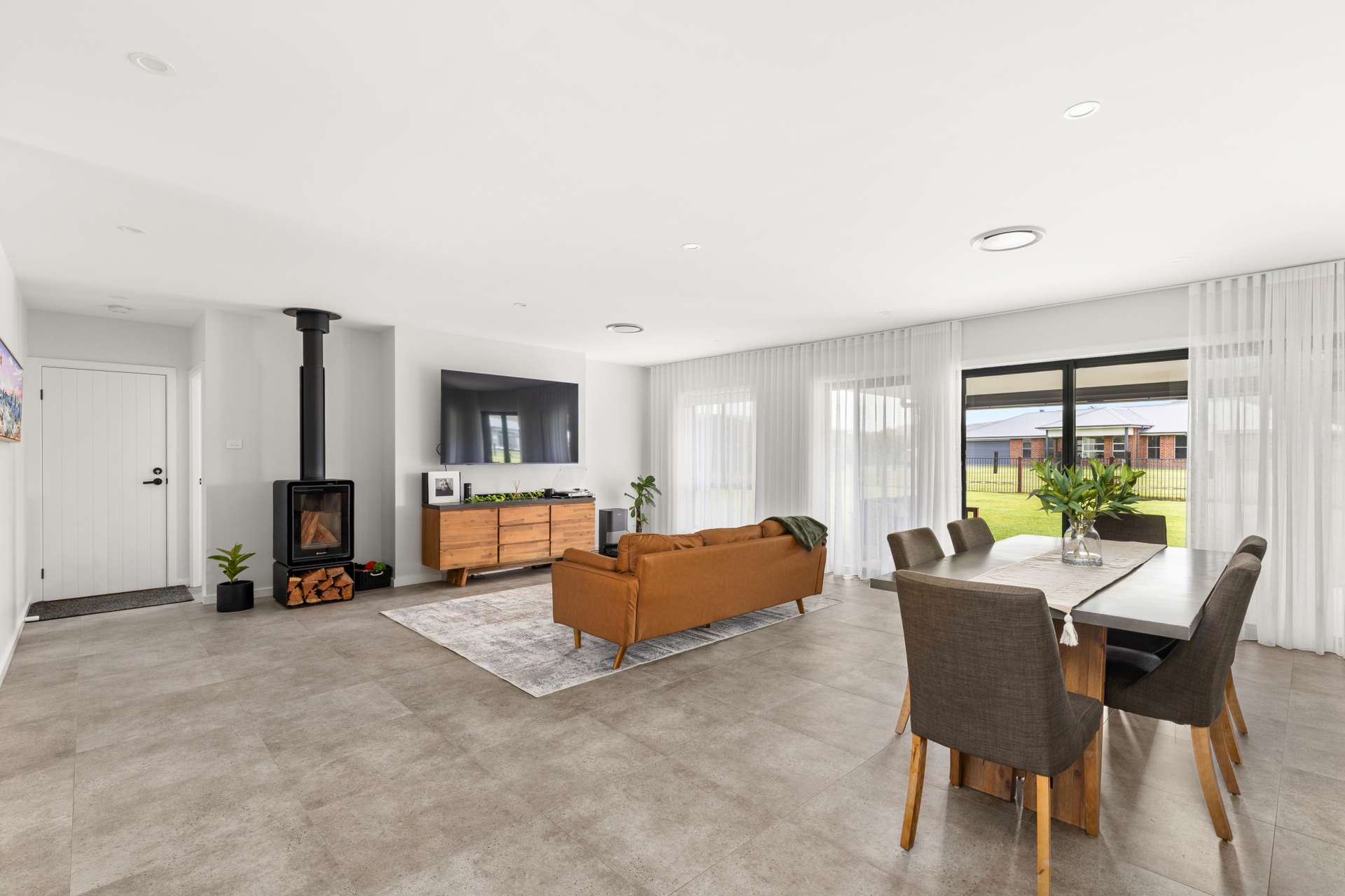 118 Briton Court Road, Stroud For Sale by Farmbuy.com - image 9