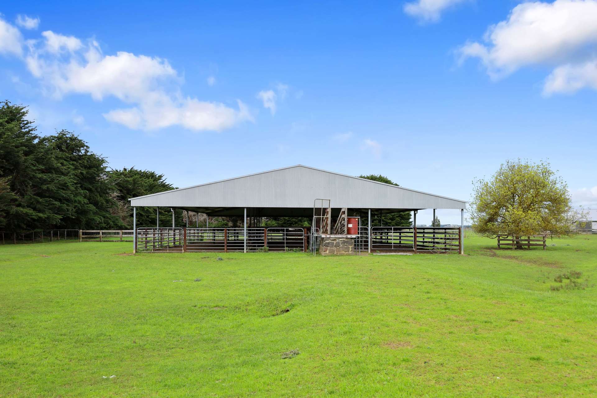289 Fosters Lane, Mortlake For Sale by Farmbuy.com - image 9