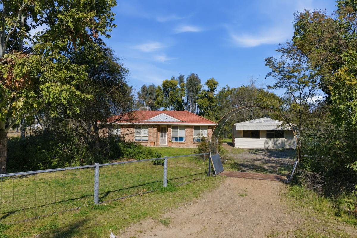 93 Whiting Drive, Narrabri For Sale by Farmbuy.com - image 4