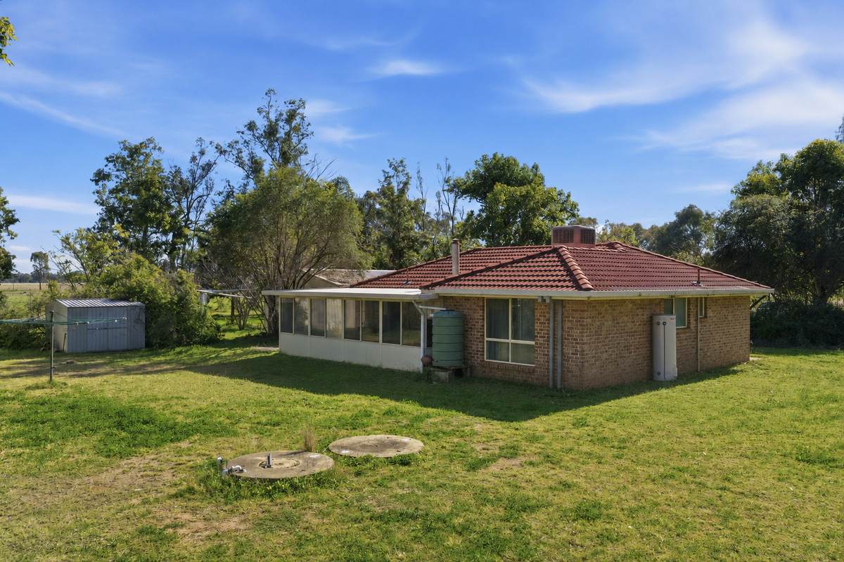93 Whiting Drive, Narrabri For Sale by Farmbuy.com - image 14