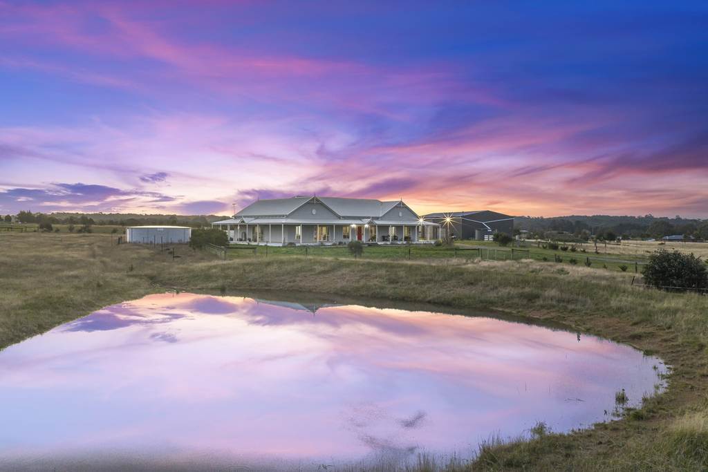 52 Vaggs Road, Ross Creek VIC 3351