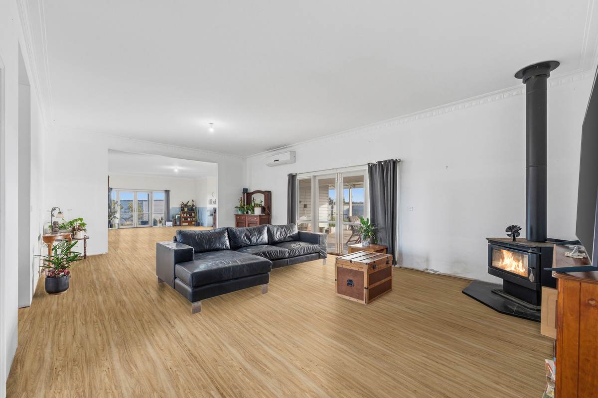 52 Vaggs Road, Ross Creek For Sale by Farmbuy.com - image 35