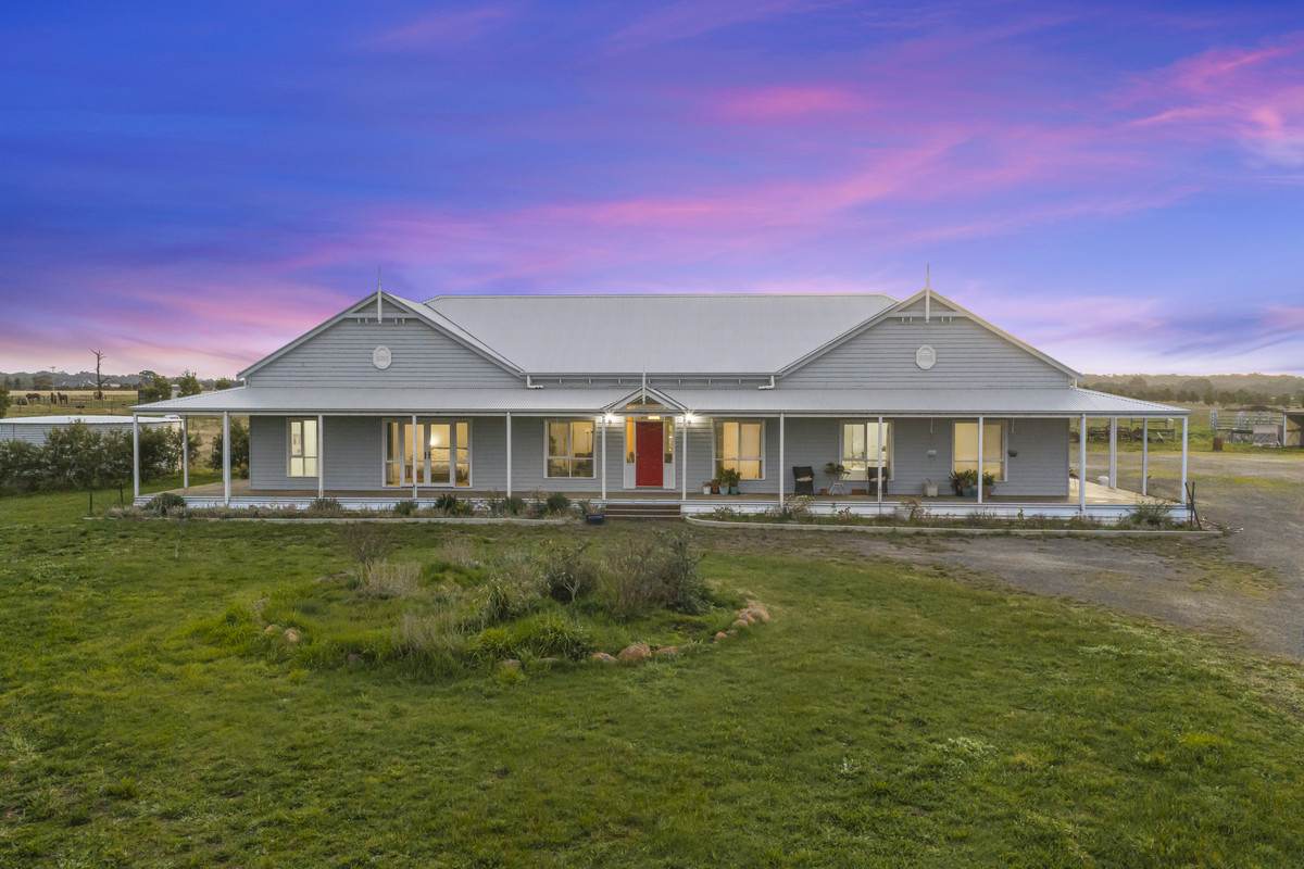 52 Vaggs Road, Ross Creek For Sale by Farmbuy.com - image 3