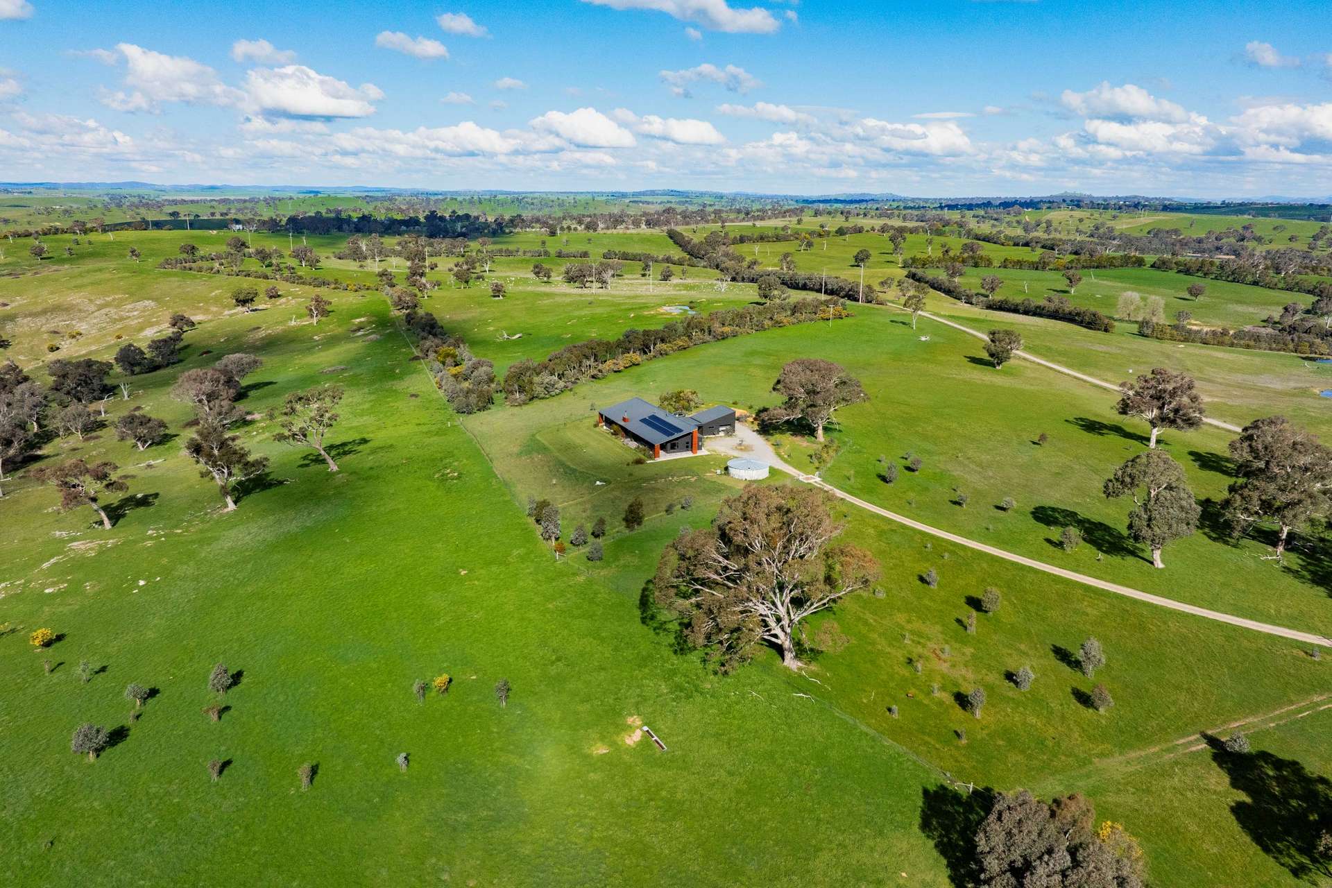 402 Euralie Road, Yass For Sale by Farmbuy.com - image 6