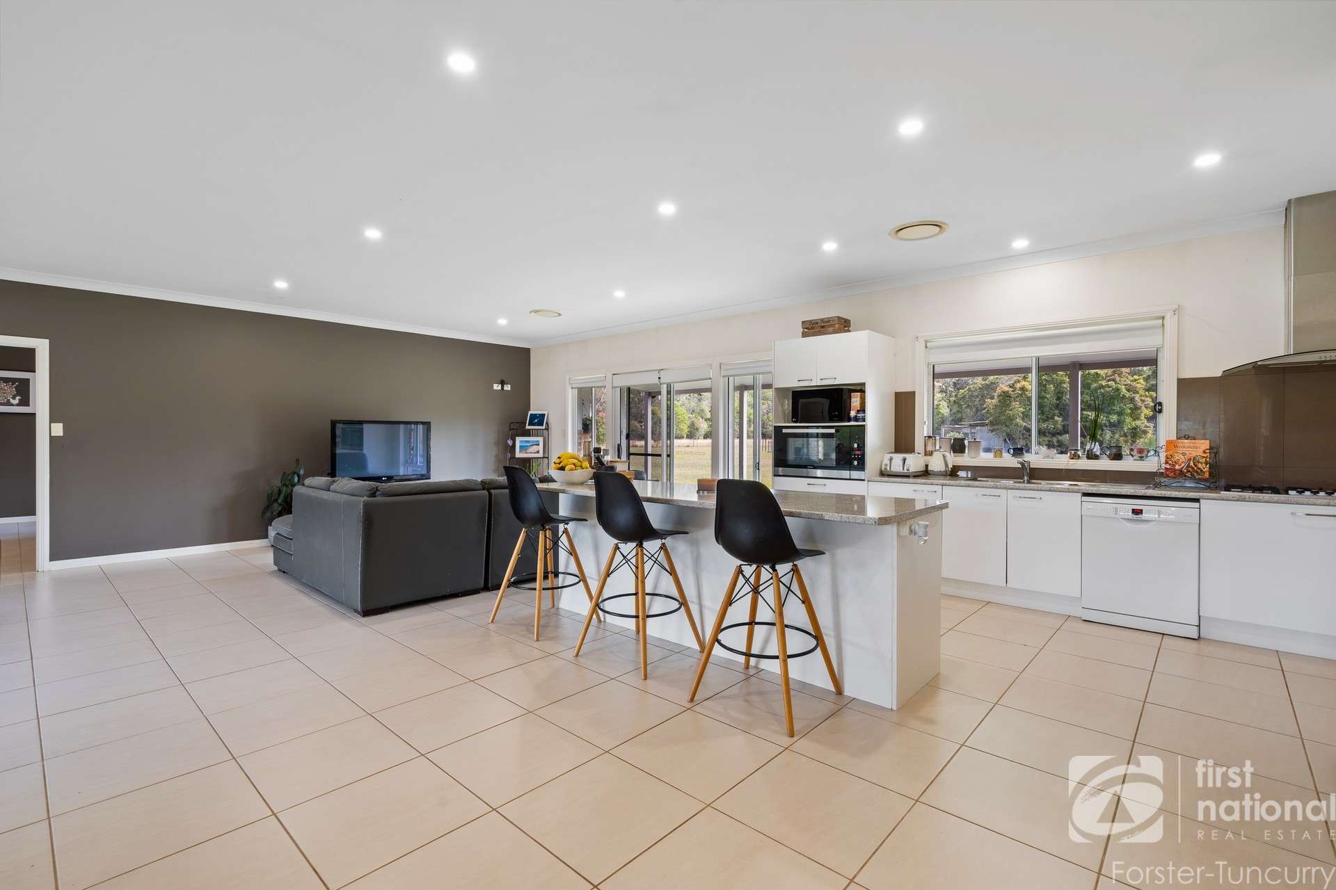 13951 Pacific Highway, Nabiac For Sale by Farmbuy.com - image 5