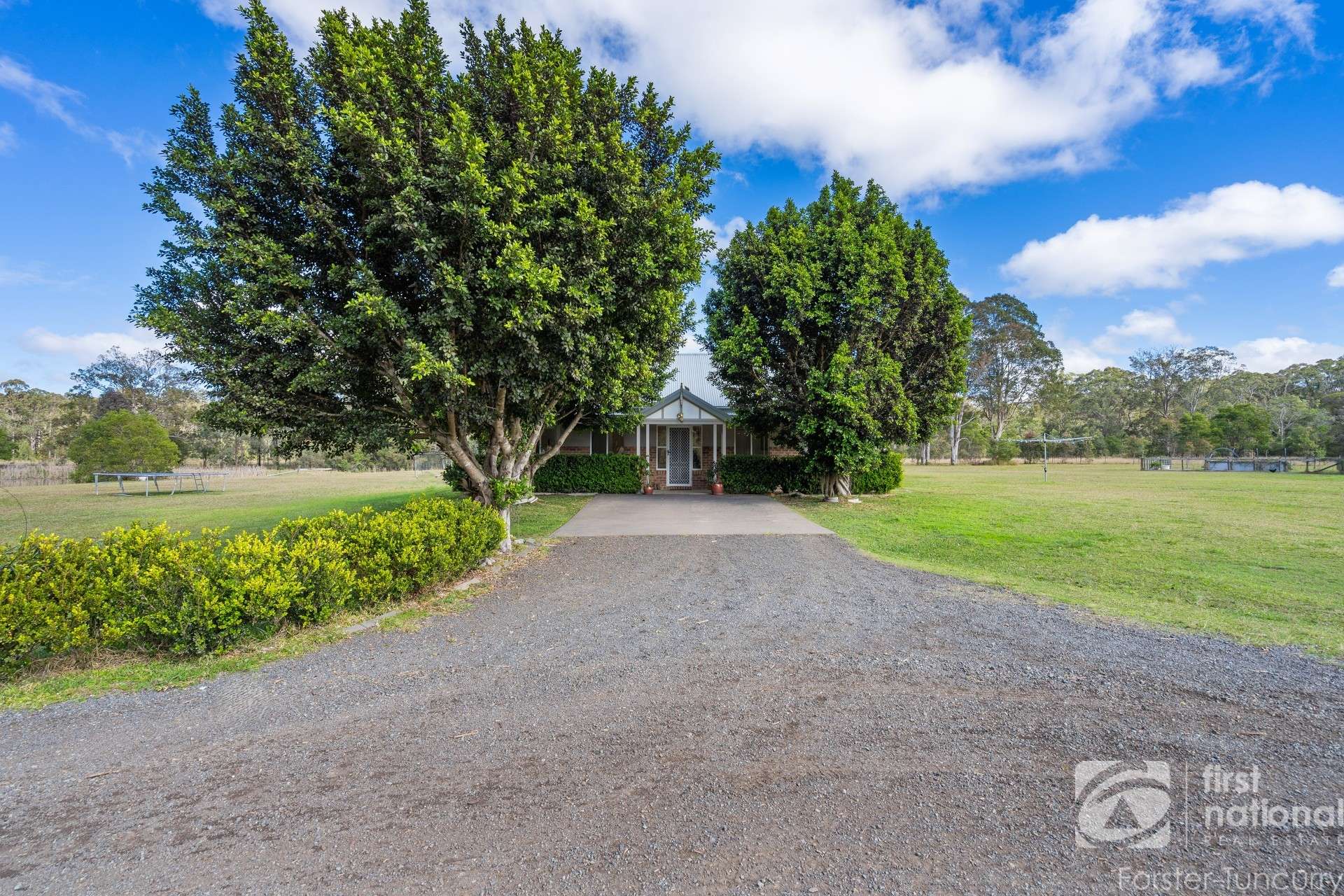 13951 Pacific Highway, Nabiac For Sale by Farmbuy.com - image 2