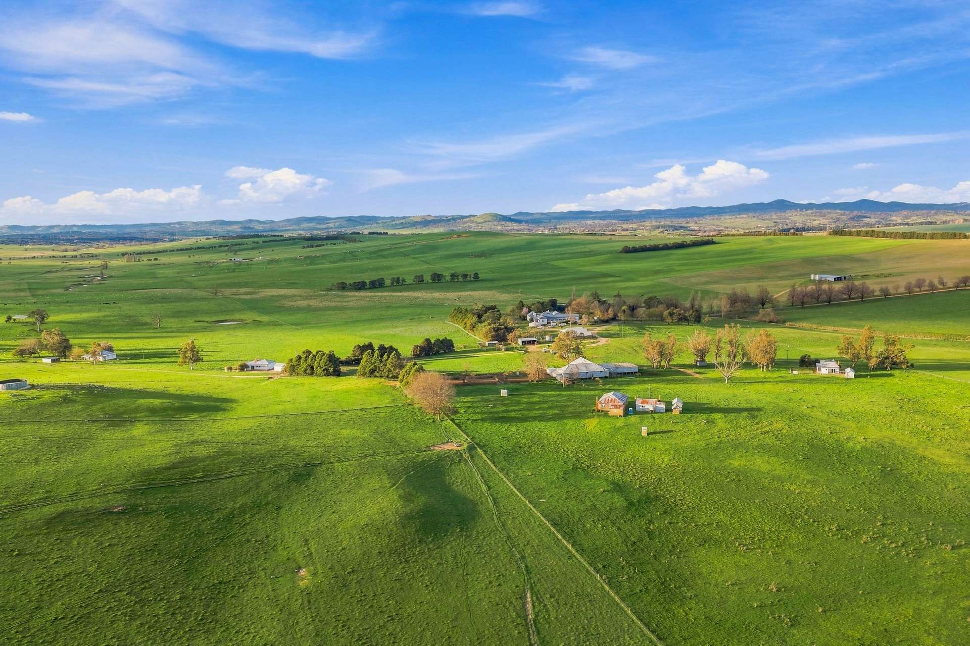 594 Dog Trap Road, Yass For Sale by Farmbuy.com - image 3