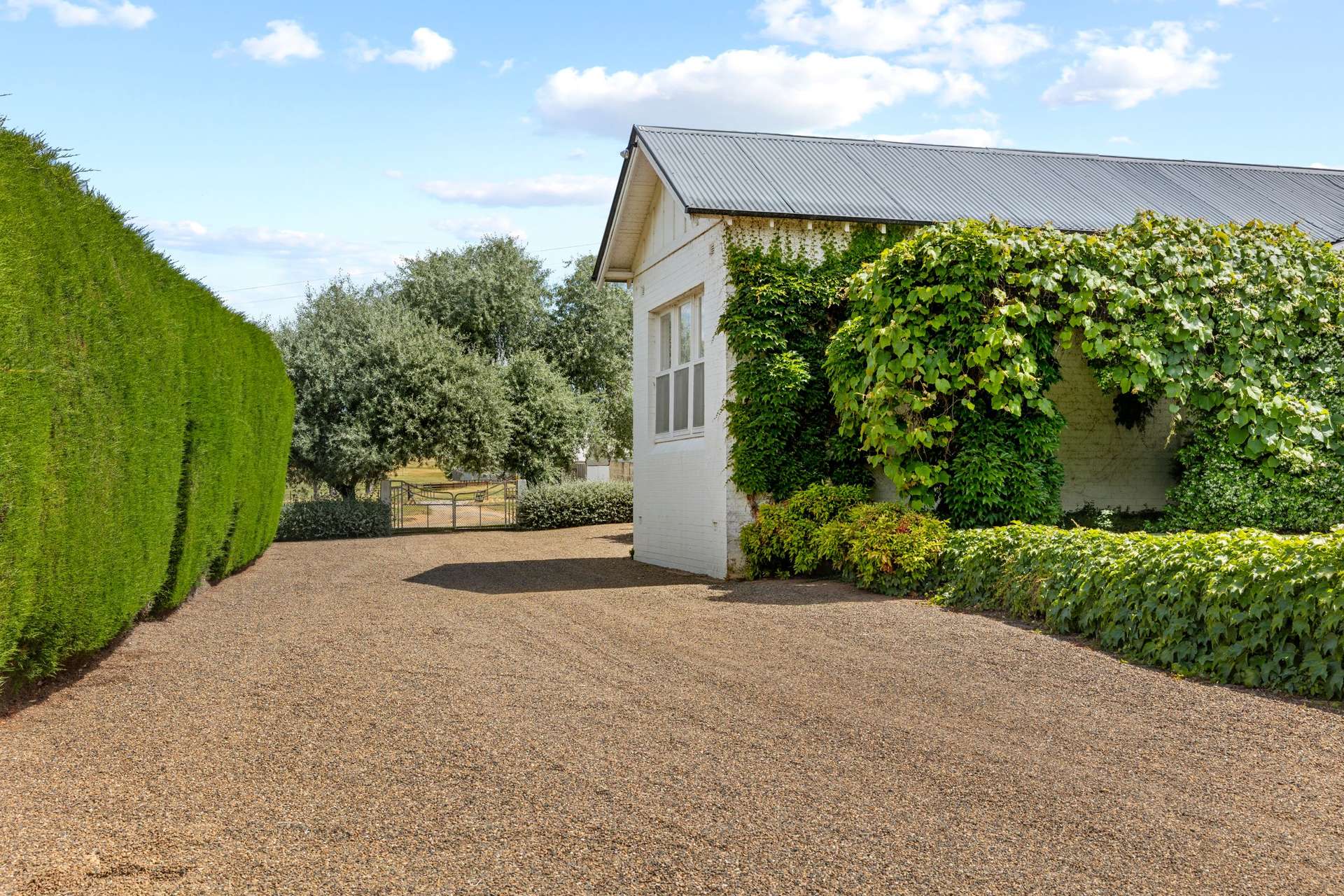 594 Dog Trap Road, Yass For Sale by Farmbuy.com - image 35