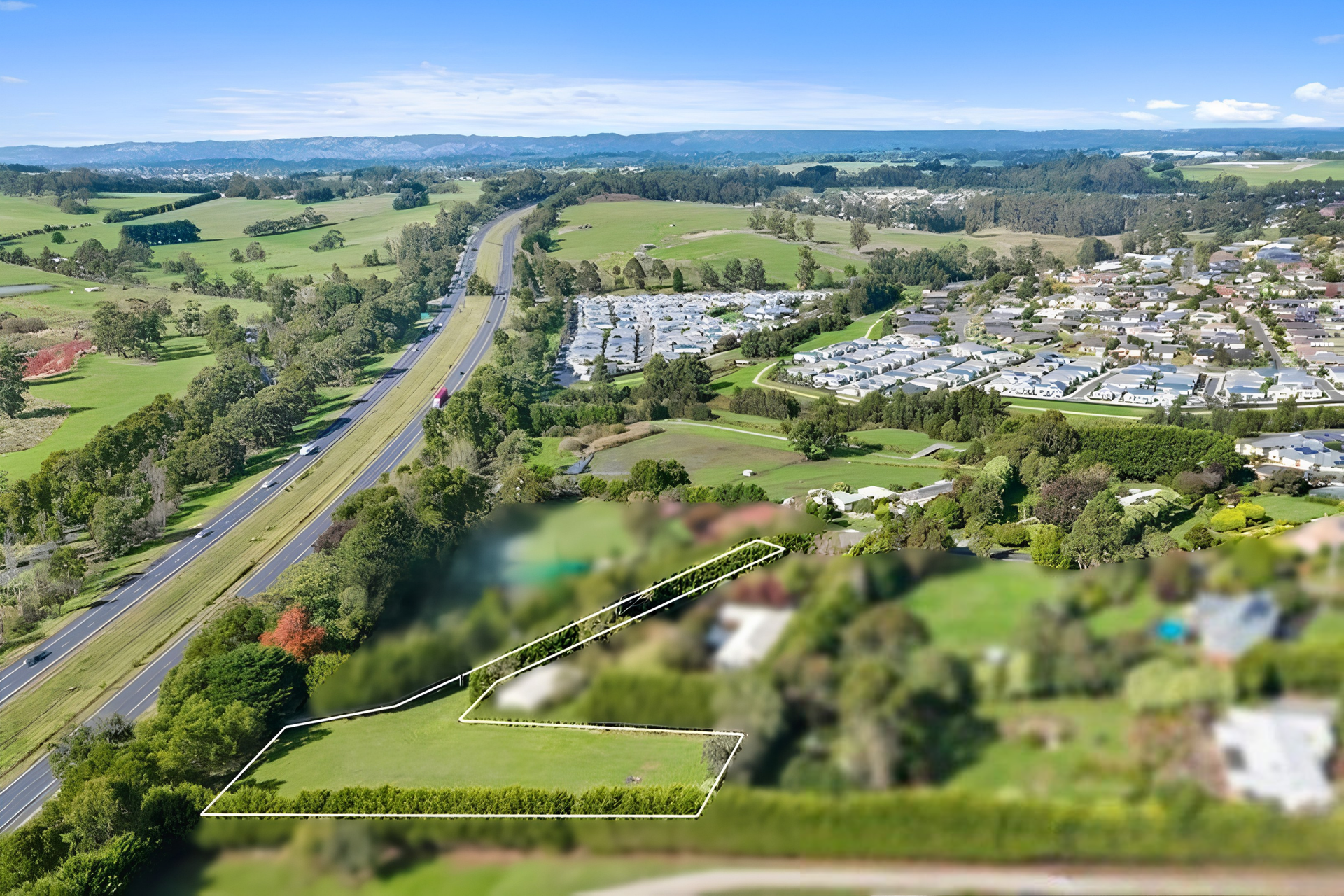 14B Greenland Drive, Drouin For Sale by Farmbuy.com - image 7