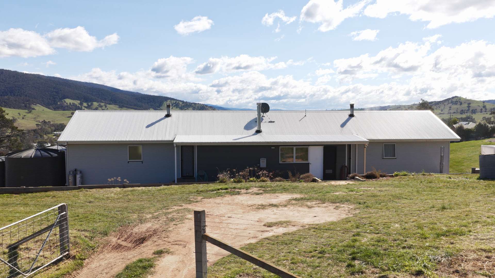108 Sebastopol Hill Road, Omeo For Sale by Farmbuy.com - image 22