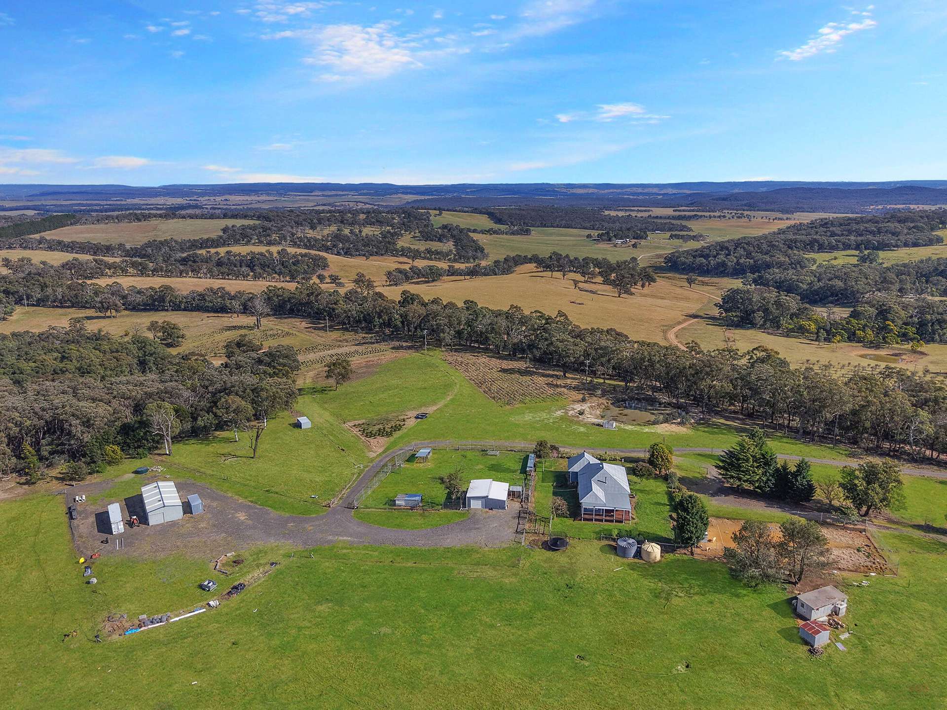 2200 Canyonleigh Road, Canyonleigh For Sale by Farmbuy.com - image 1