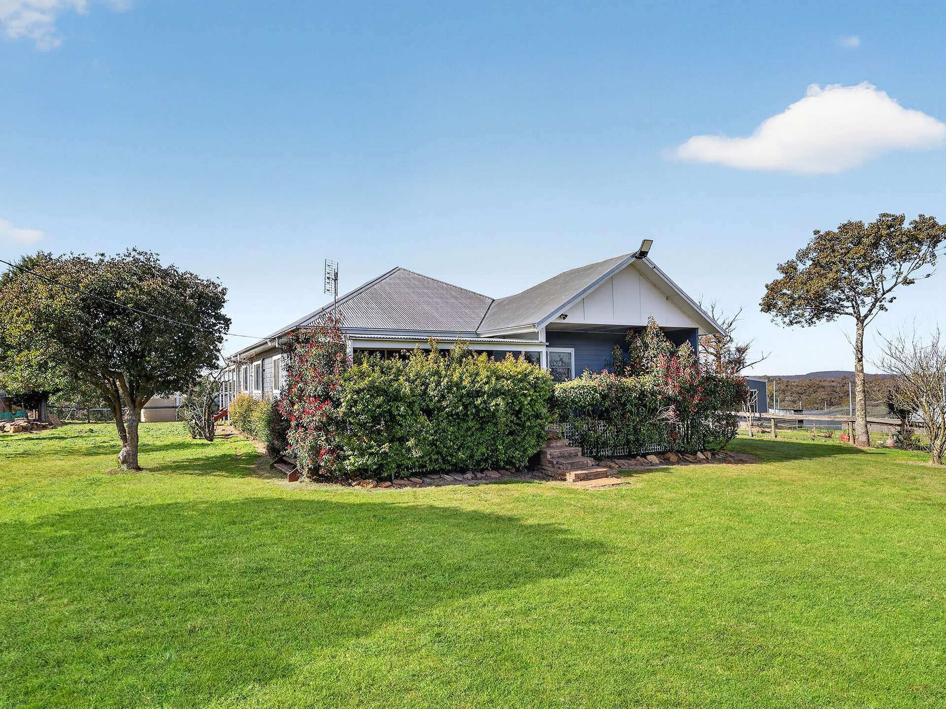 2200 Canyonleigh Road, Canyonleigh For Sale by Farmbuy.com - image 2