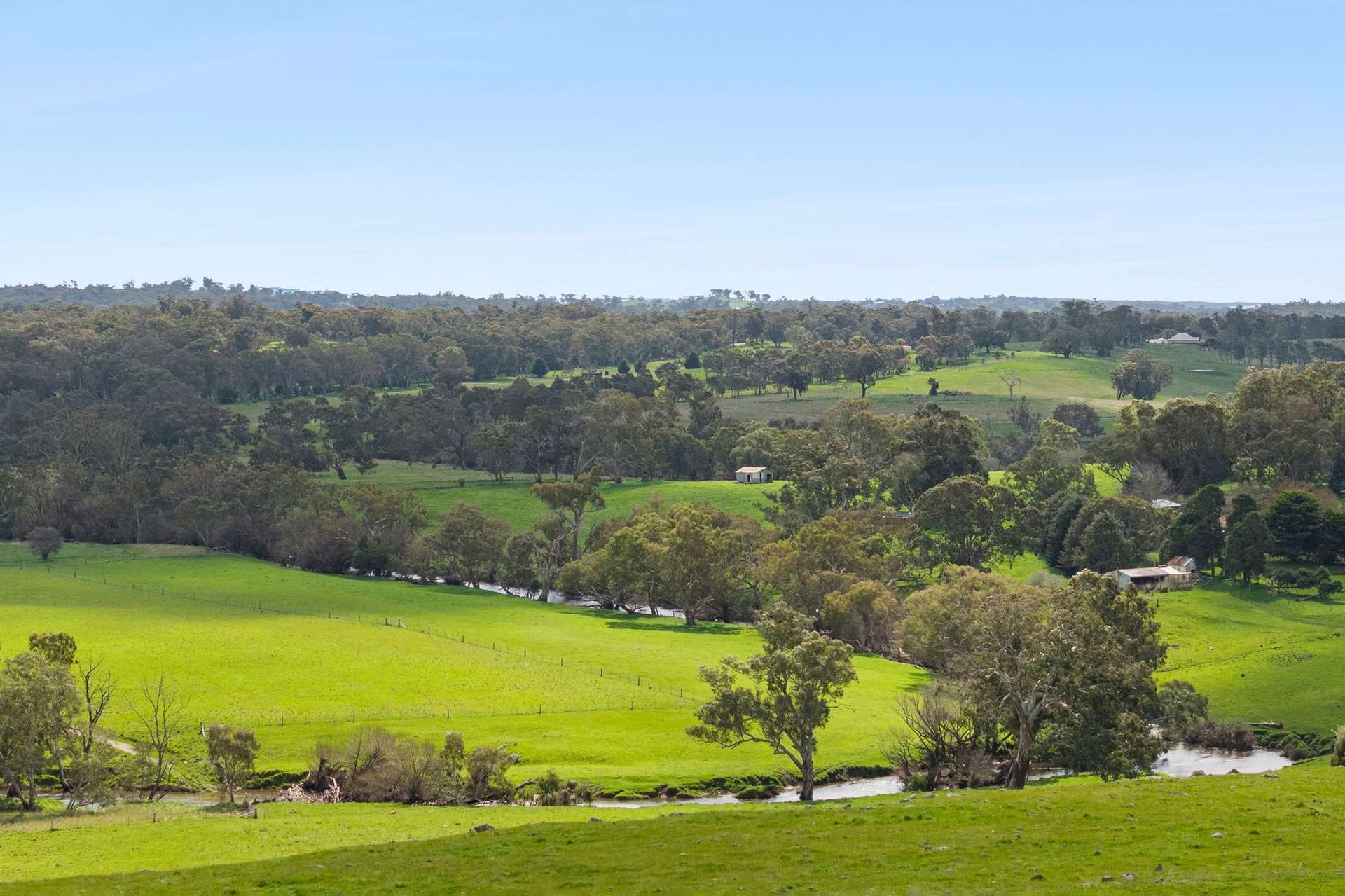 1469 Kyneton-Redesdale Road, Barfold For Sale by Farmbuy.com - image 25