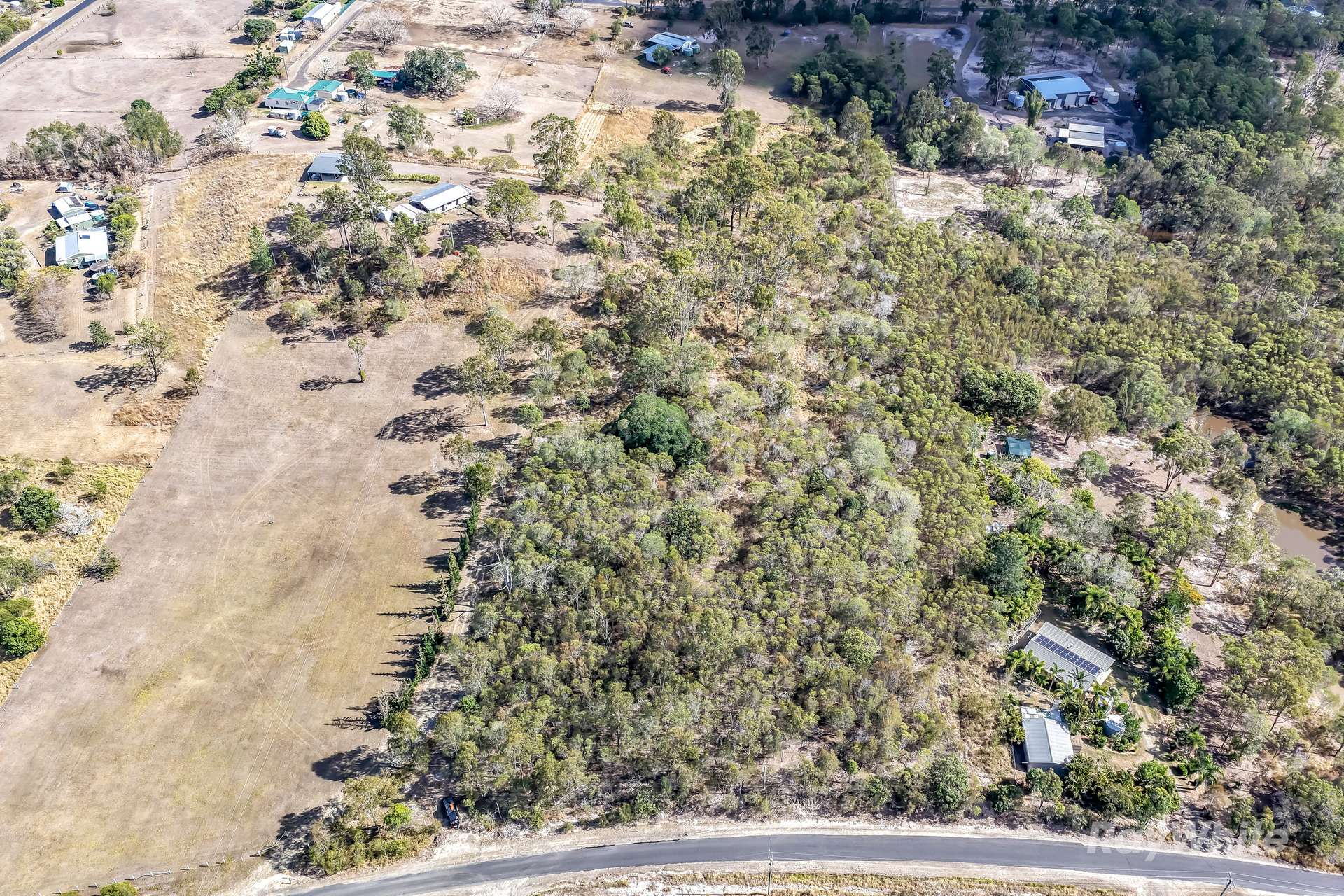 Halford Drive, Maroondan For Sale by Farmbuy.com - image 10