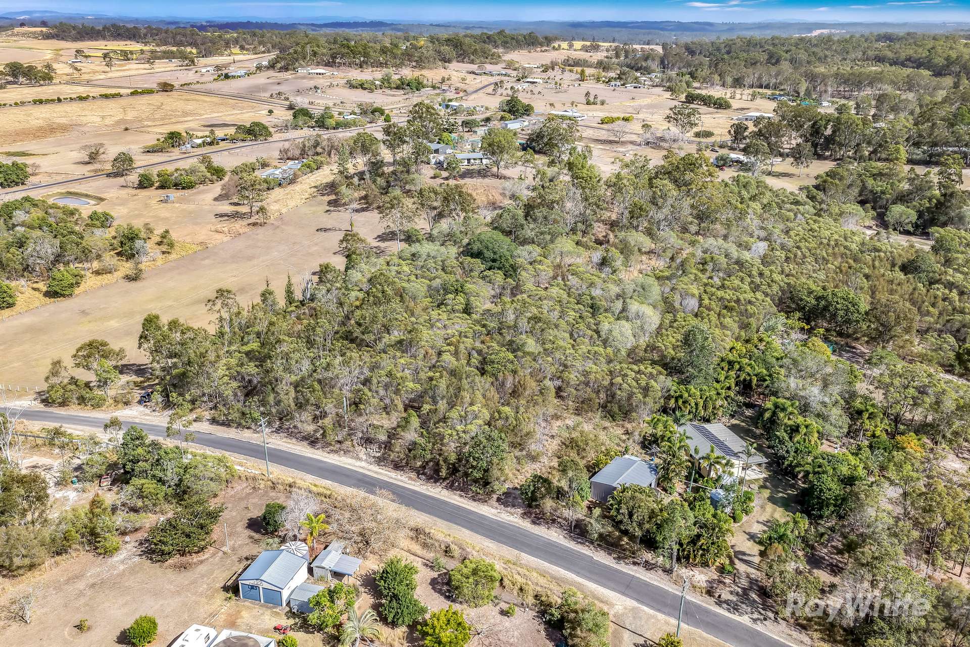Halford Drive, Maroondan For Sale by Farmbuy.com - image 7