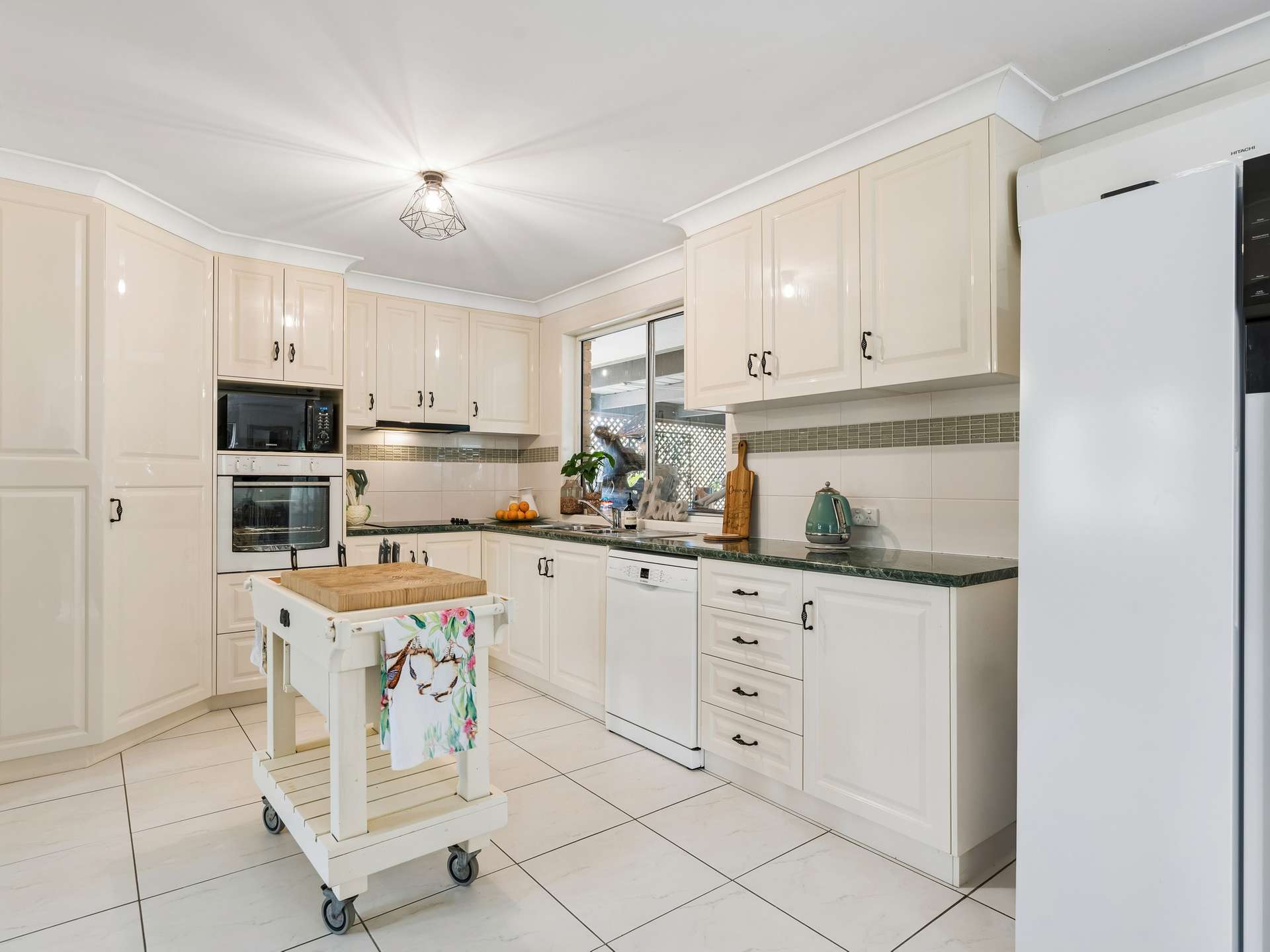 15 Azolla Court, Fernvale For Sale by Farmbuy.com - image 5