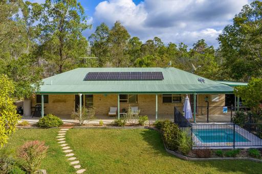 98 Lynne Drive, Curra QLD 4570