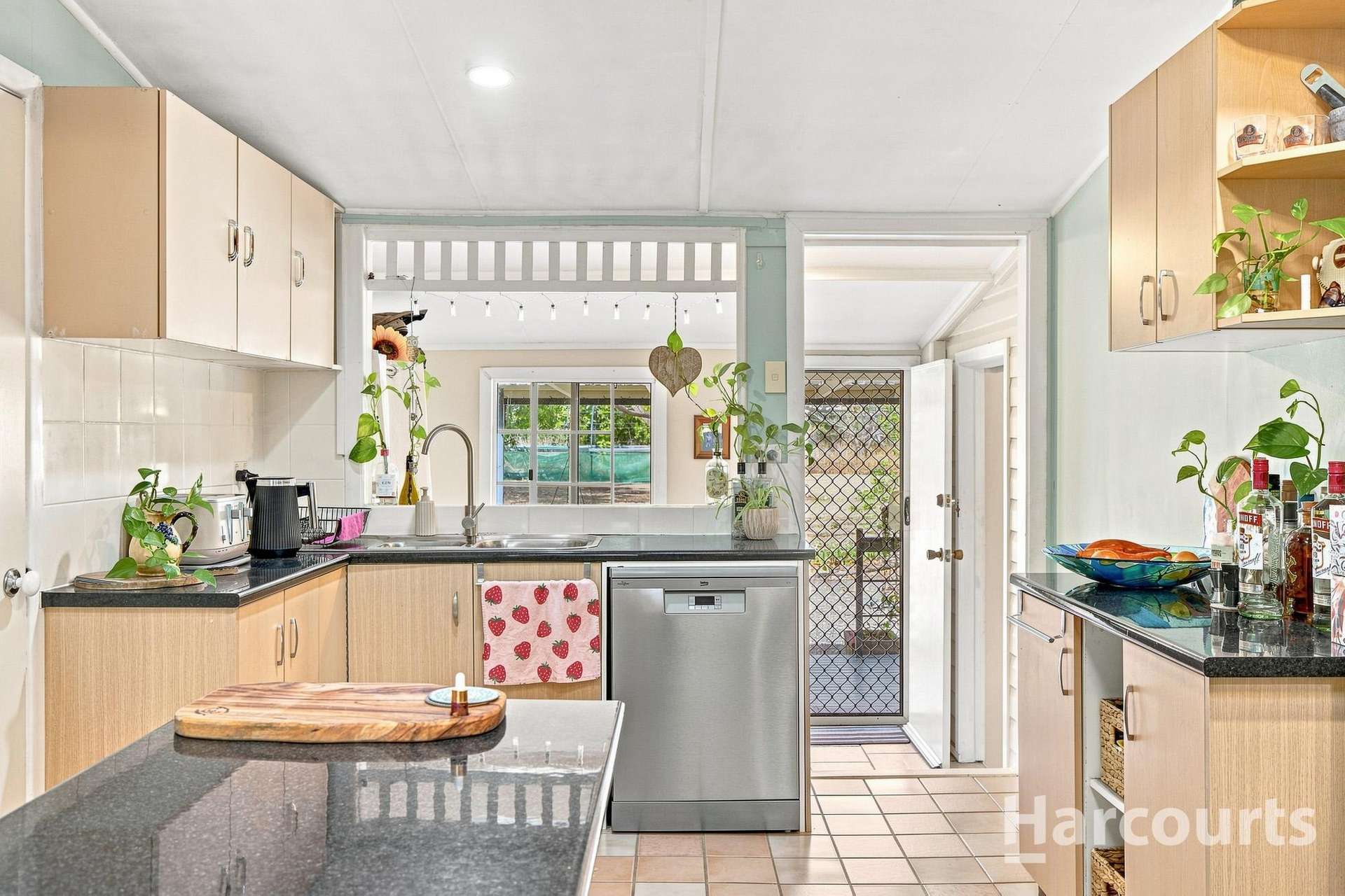 2 Gregory Drive, Redridge For Sale by Farmbuy.com - image 7
