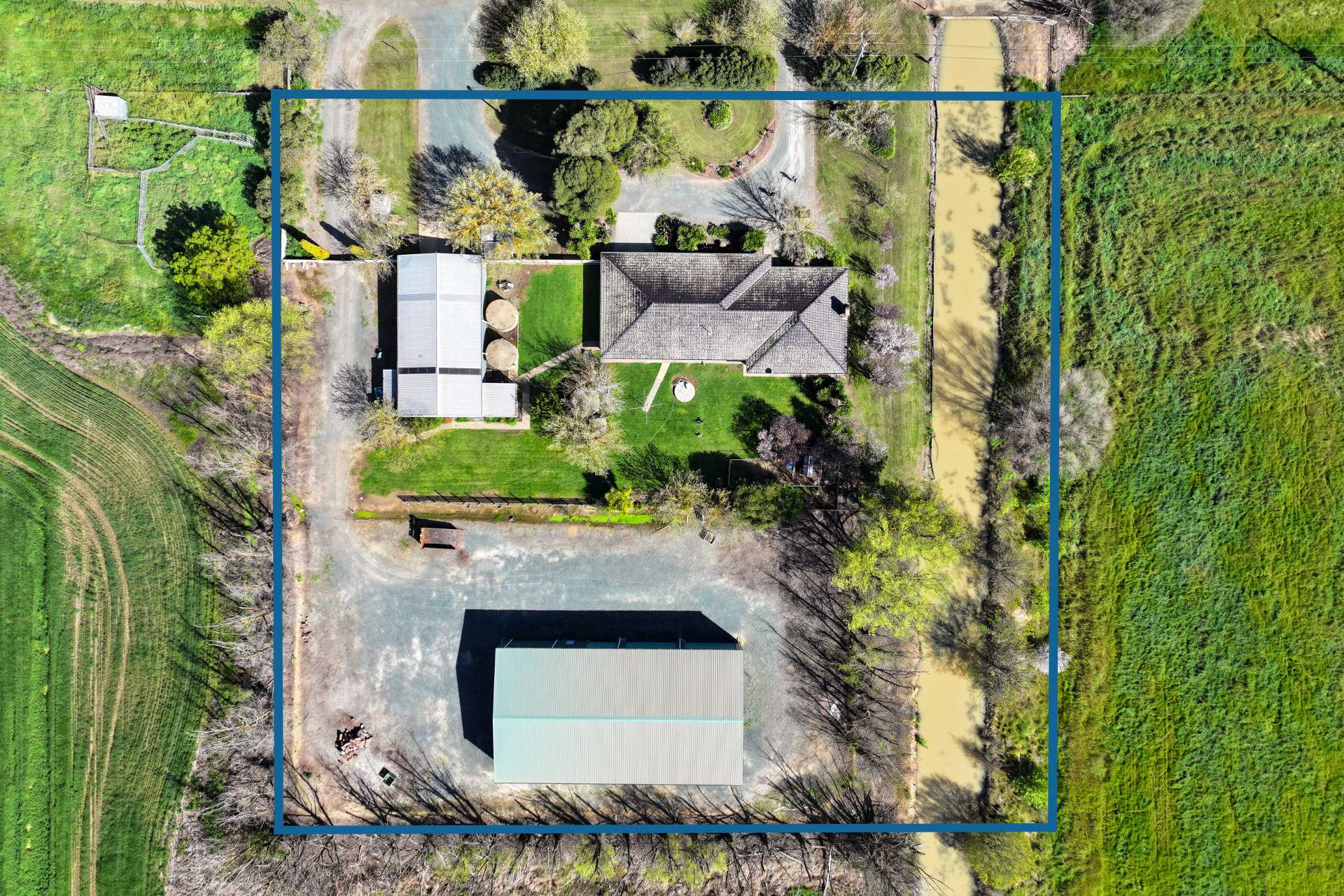 184 Day Road, Kyabram For Sale by Farmbuy.com - image 2