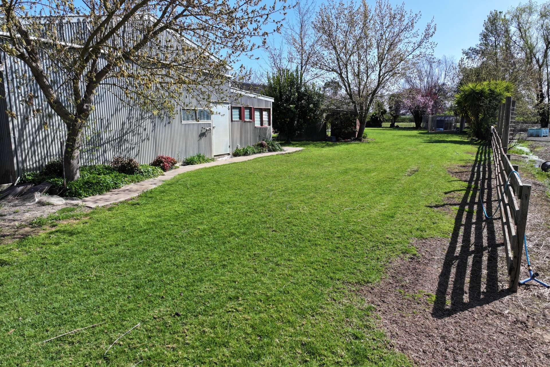 184 Day Road, Kyabram For Sale by Farmbuy.com - image 18