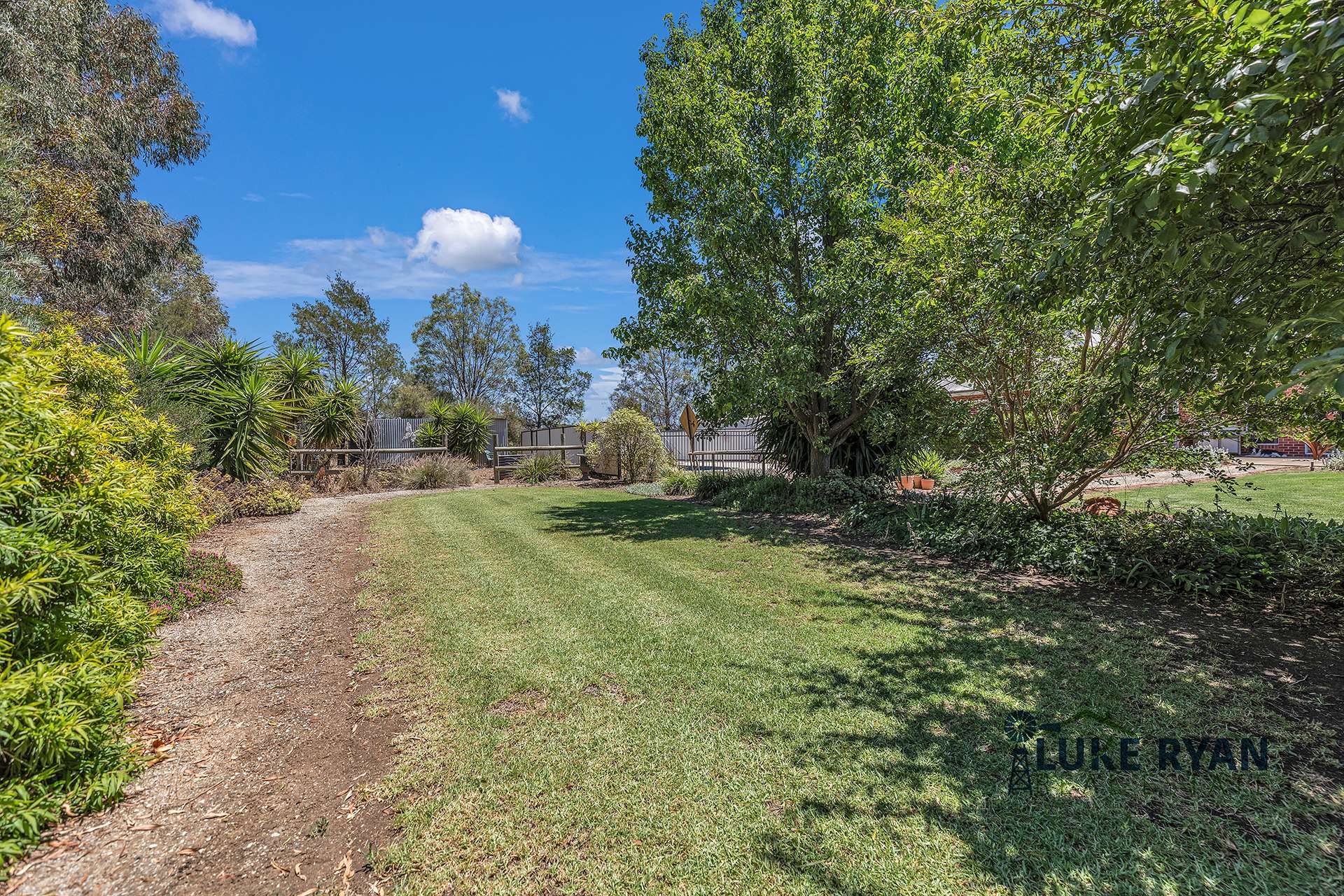 467 Strathallan Road, Bamawm For Sale by Farmbuy.com - image 24