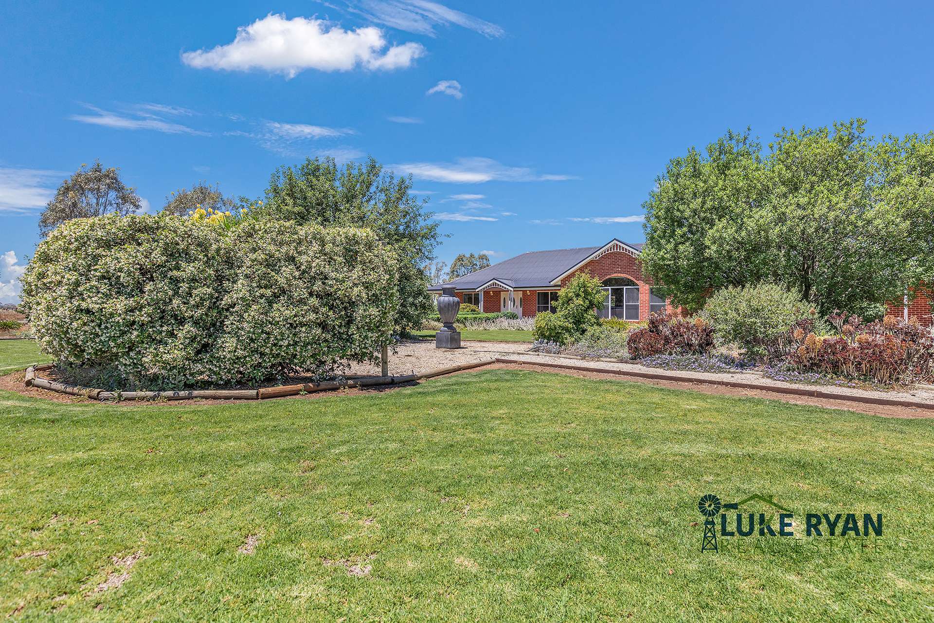 467 Strathallan Road, Bamawm For Sale by Farmbuy.com - image 5