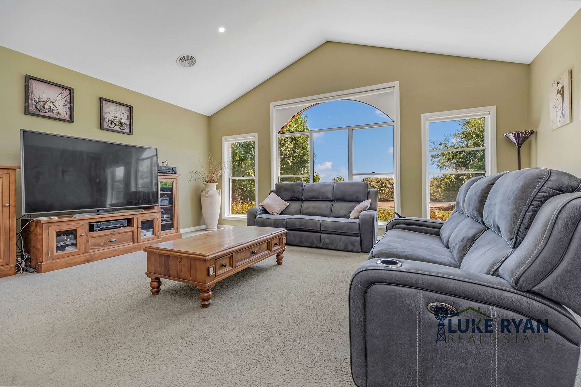 467 Strathallan Road, Bamawm For Sale by Farmbuy.com - image 10