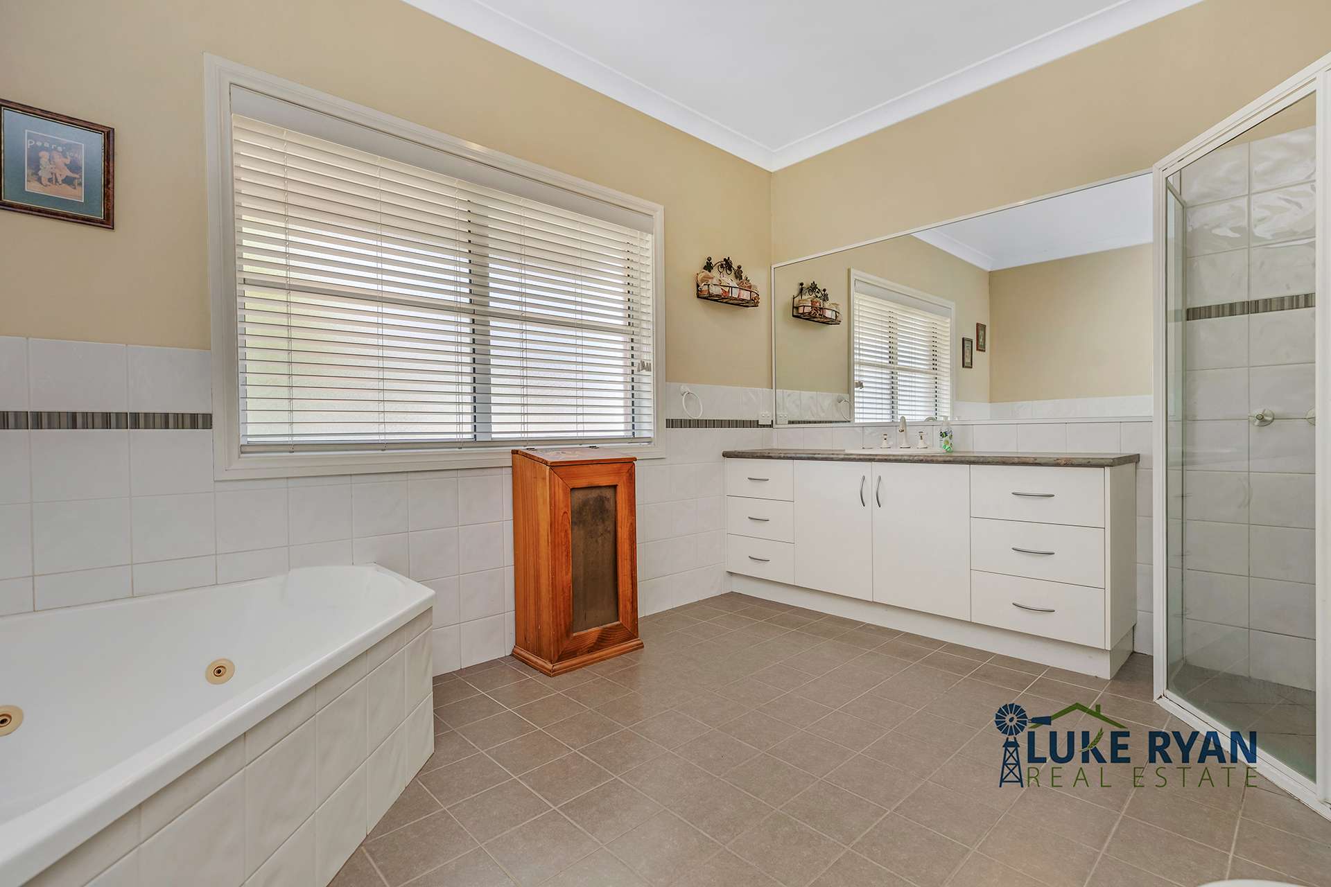 467 Strathallan Road, Bamawm For Sale by Farmbuy.com - image 12