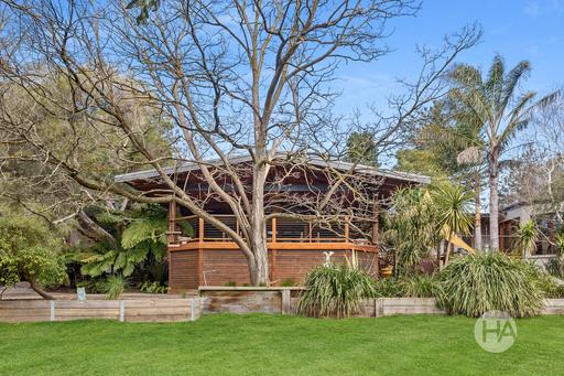 345 Middle Road, Pearcedale VIC 3912