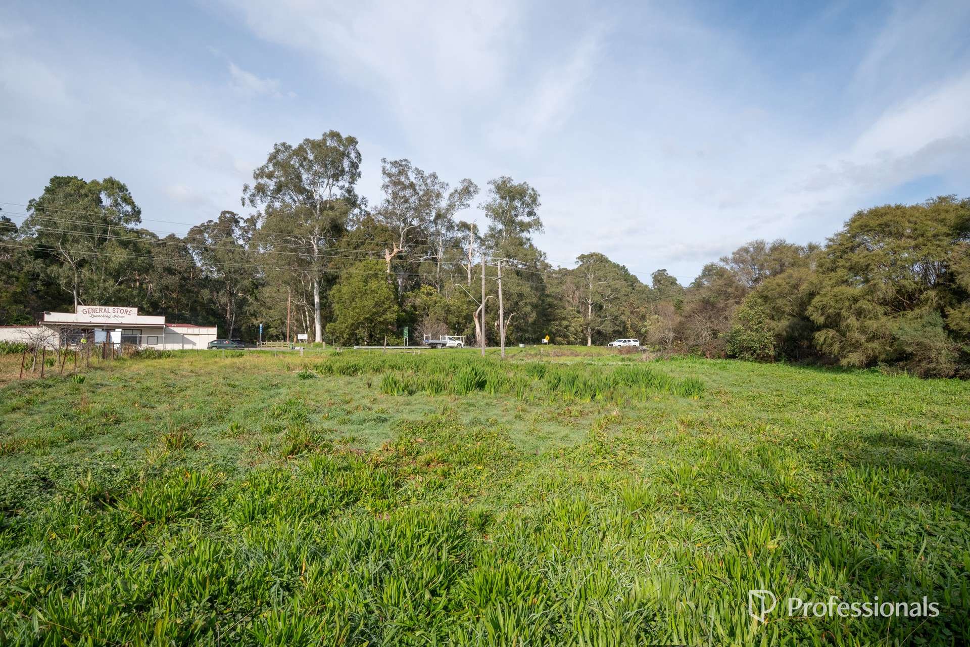 2185 Warburton Highway, Launching Place For Sale by Farmbuy.com - image 16