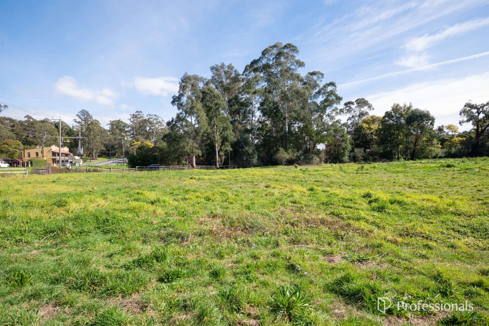 2185 Warburton Highway, Launching Place For Sale by Farmbuy.com - image 13