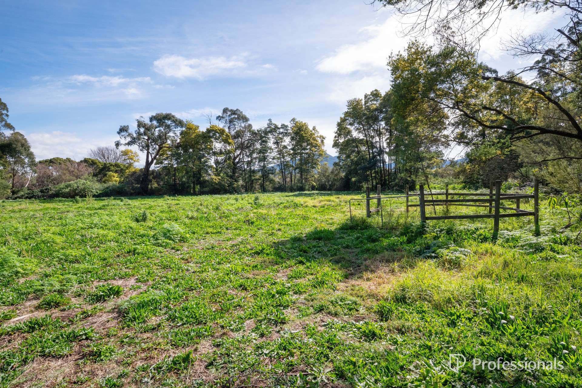 2185 Warburton Highway, Launching Place For Sale by Farmbuy.com - image 12