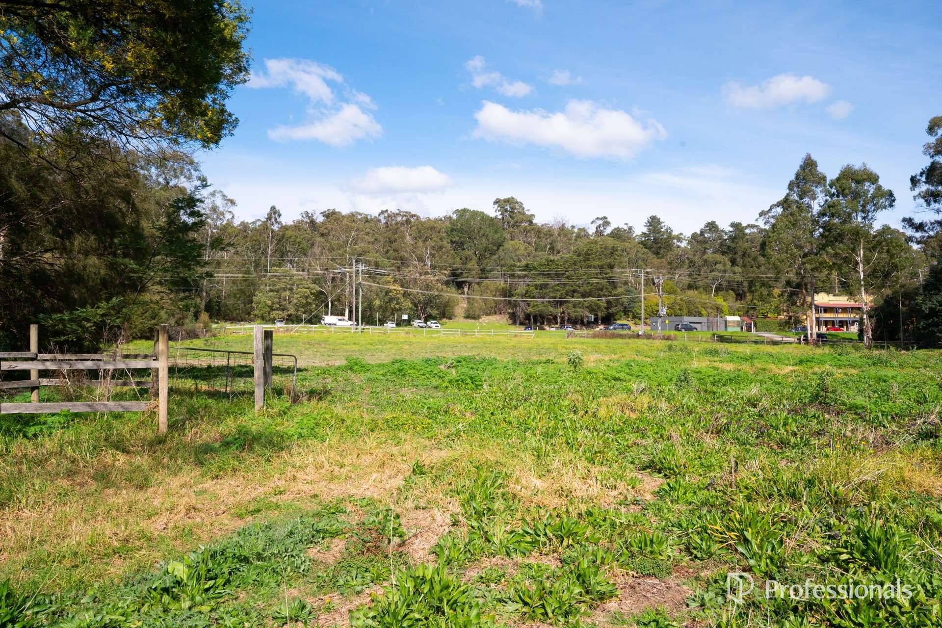 2185 Warburton Highway, Launching Place For Sale by Farmbuy.com - image 5