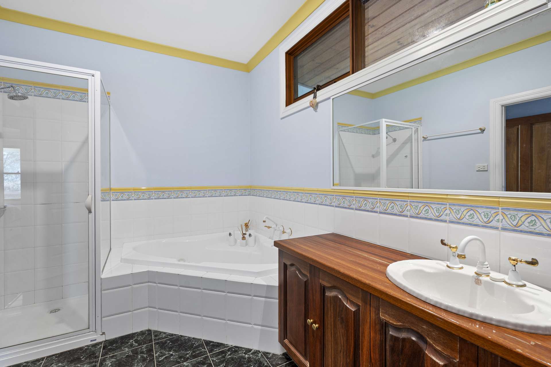 34 Kelvin View School Road, Kelvin View For Sale by Farmbuy.com - image 16