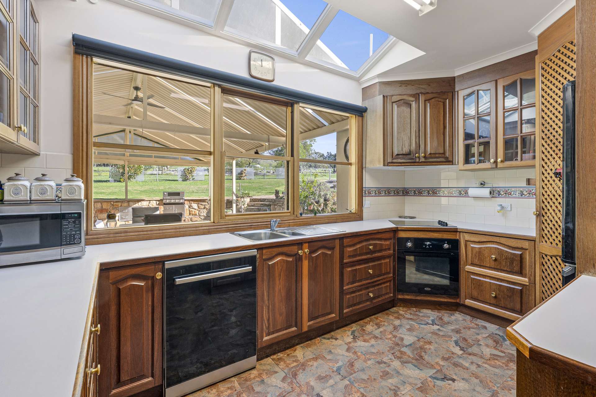 34 Kelvin View School Road, Kelvin View For Sale by Farmbuy.com - image 7