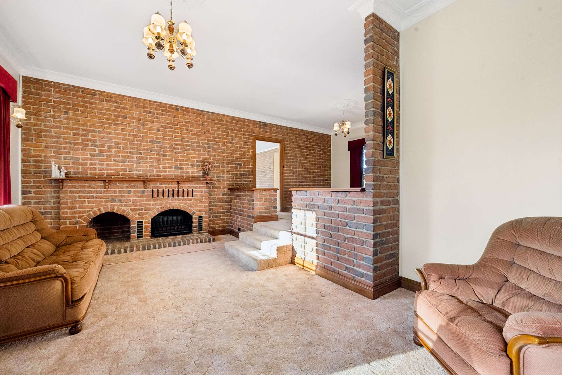 1031 Woodleigh Lane, Clay Wells For Sale by Farmbuy.com - image 32