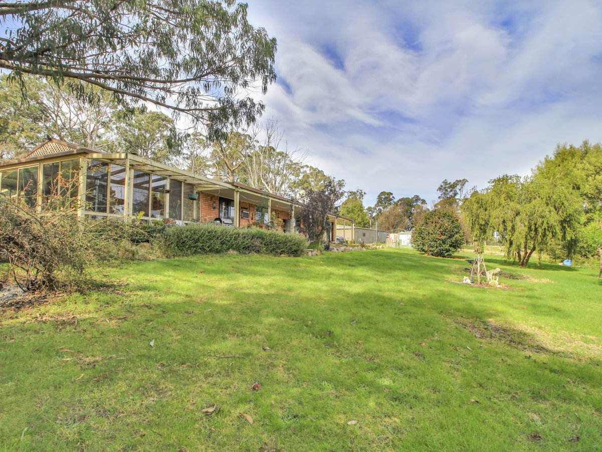 59 Bethross Drive, Tambo Upper For Sale by Farmbuy.com - image 13