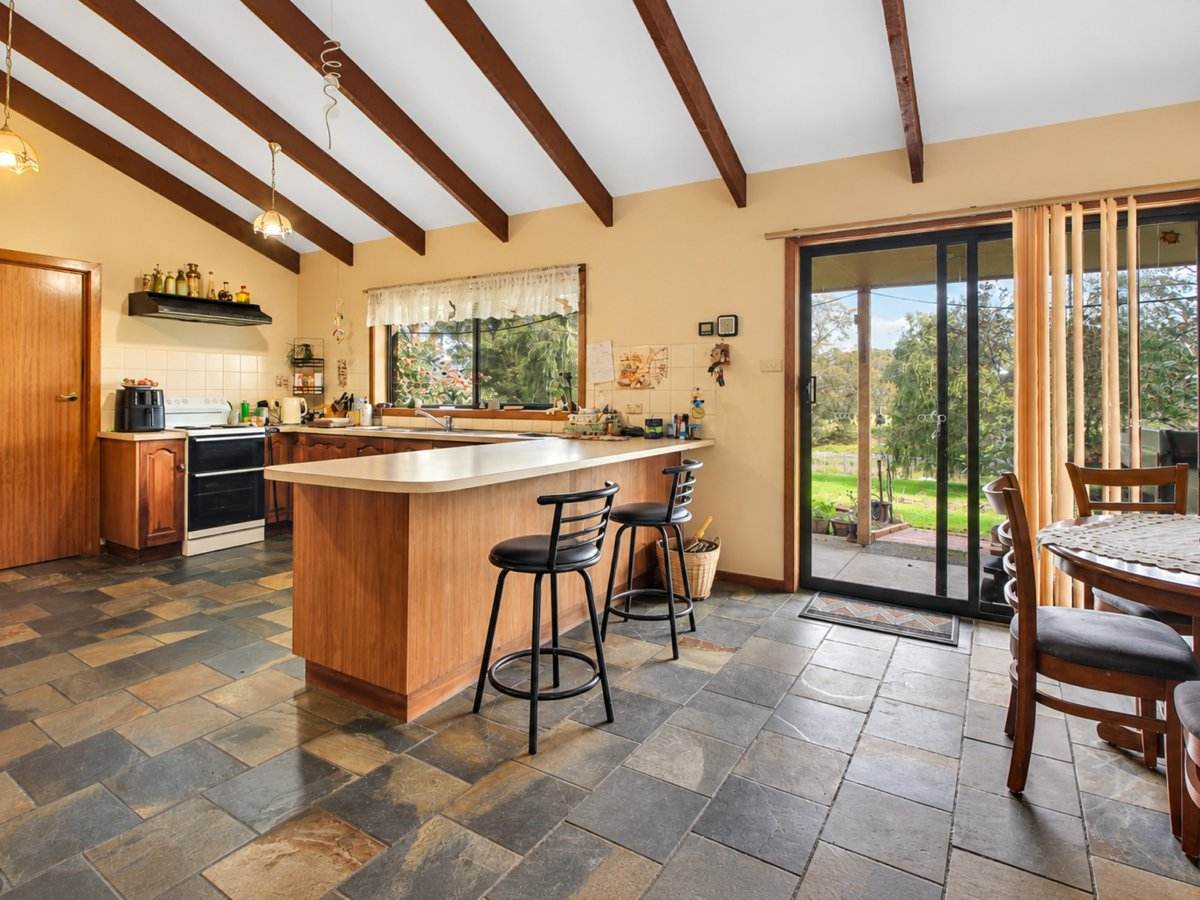 59 Bethross Drive, Tambo Upper For Sale by Farmbuy.com - image 4