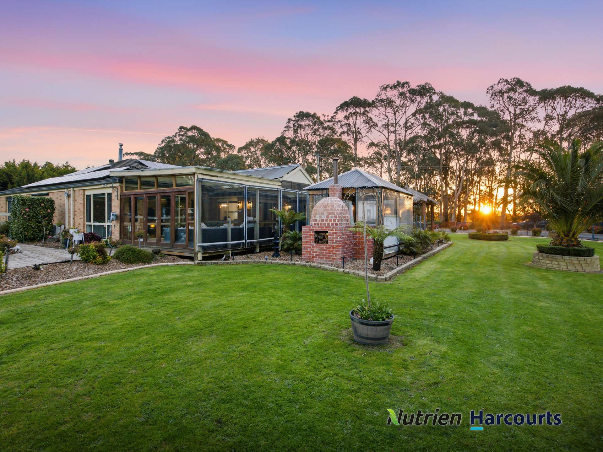 46 Kings Road, Kinglake West For Sale by Farmbuy.com - image 23
