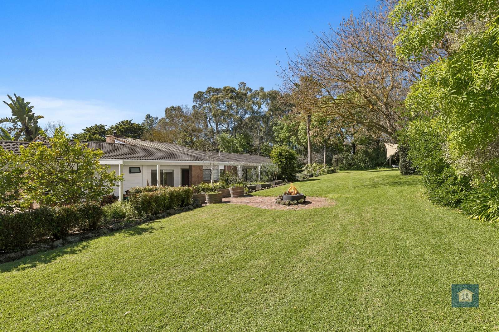 320 Armstrong Street, Elliminyt For Sale by Farmbuy.com - image 17
