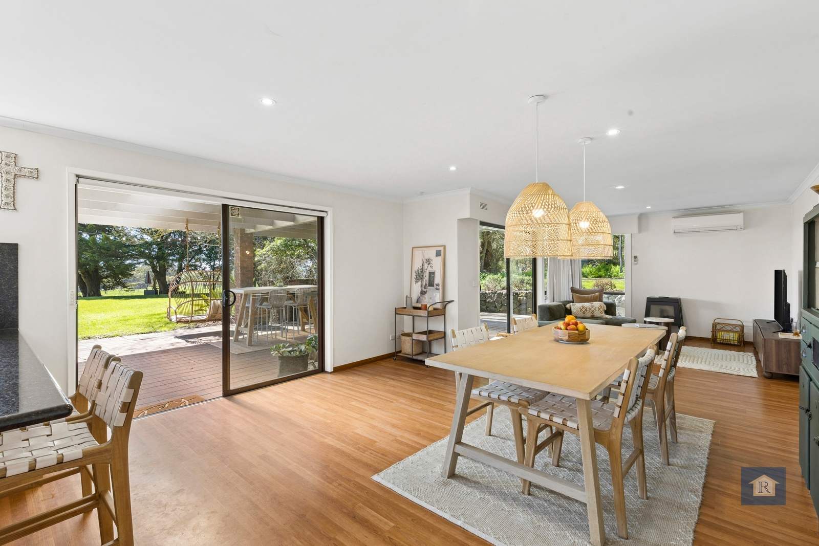 320 Armstrong Street, Elliminyt For Sale by Farmbuy.com - image 13