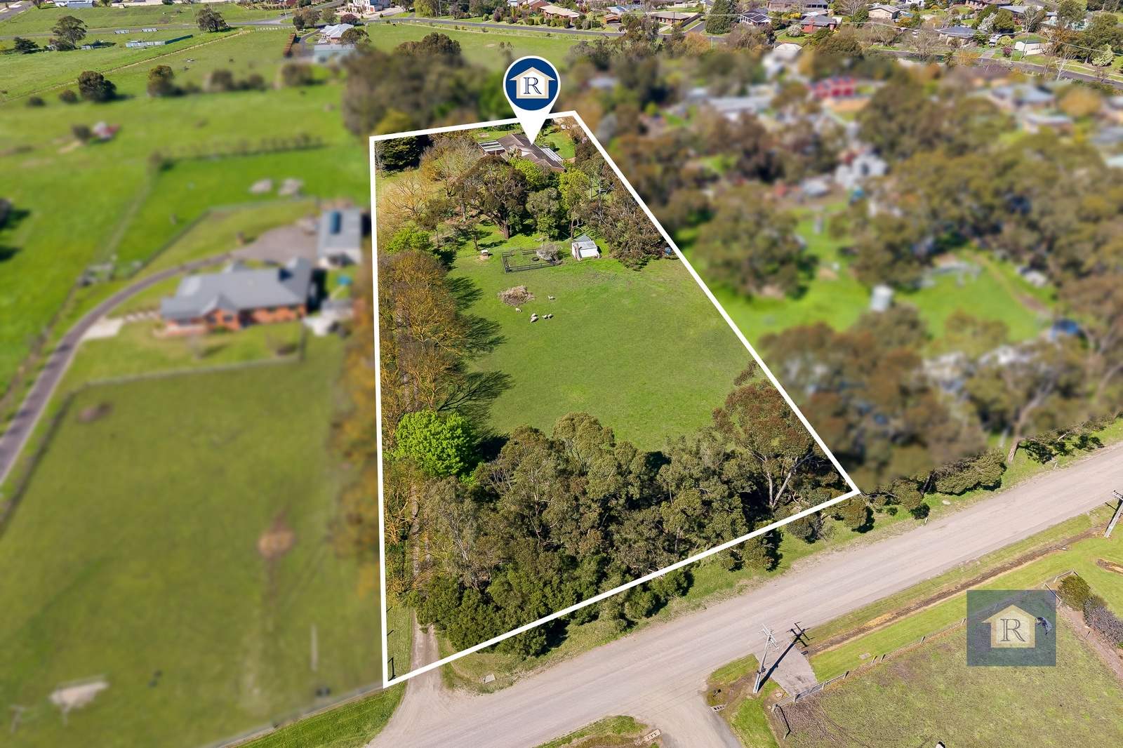 320 Armstrong Street, Elliminyt For Sale by Farmbuy.com - image 22