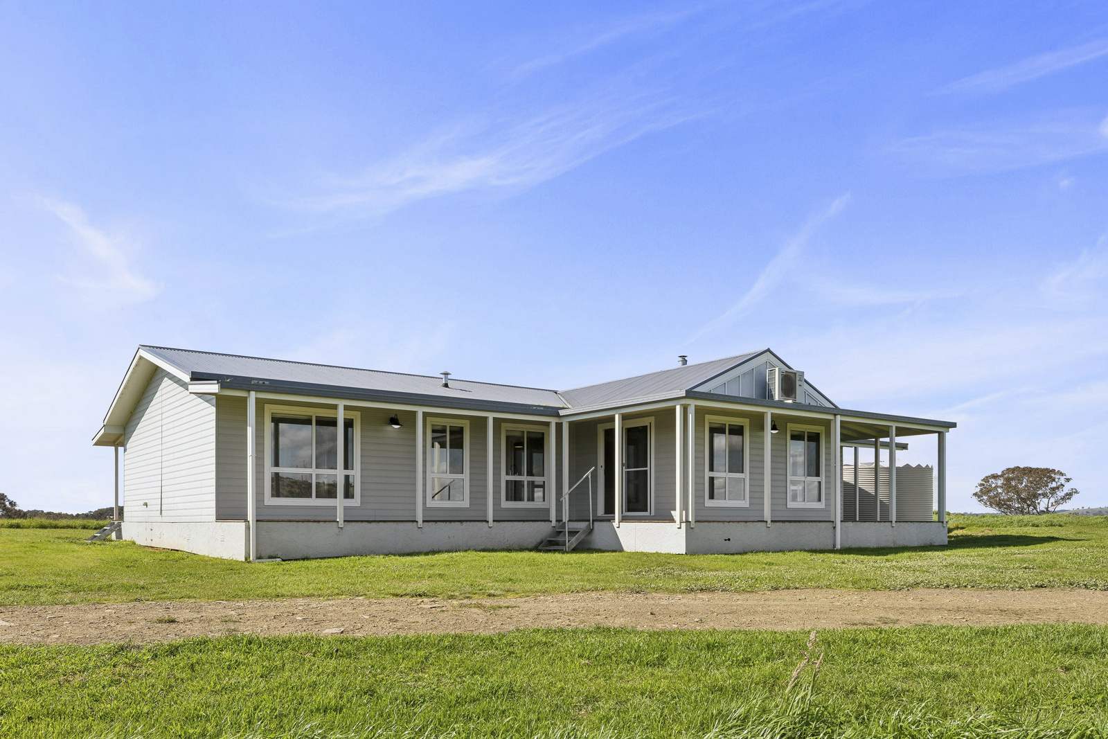 91 Walls Junction Road, Bowning For Sale by Farmbuy.com - image 2