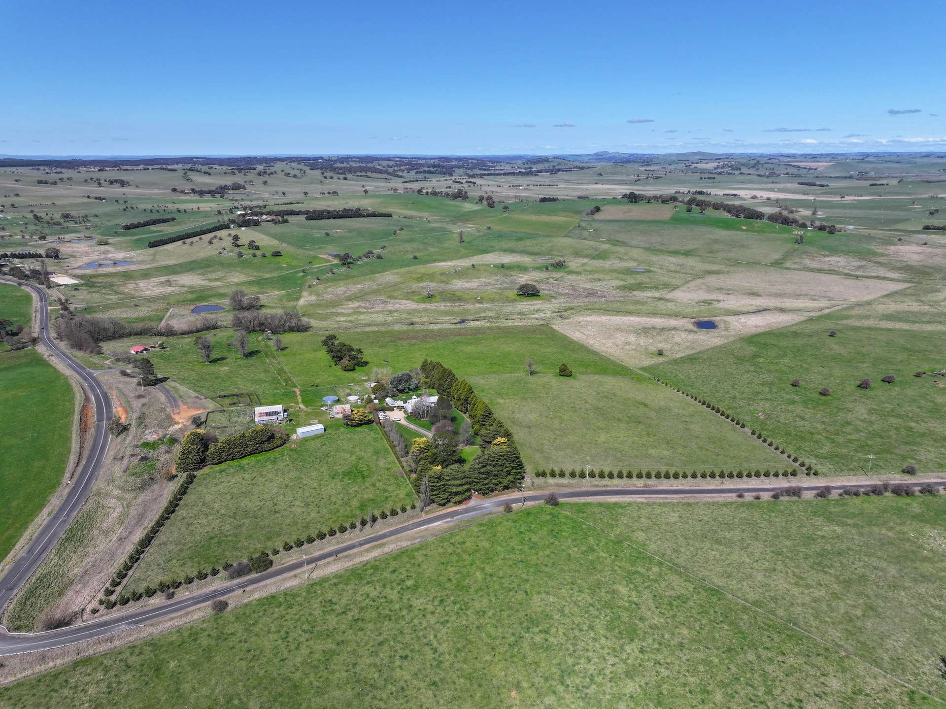 812 Guyong Road, Blayney For Sale by Farmbuy.com - image 2