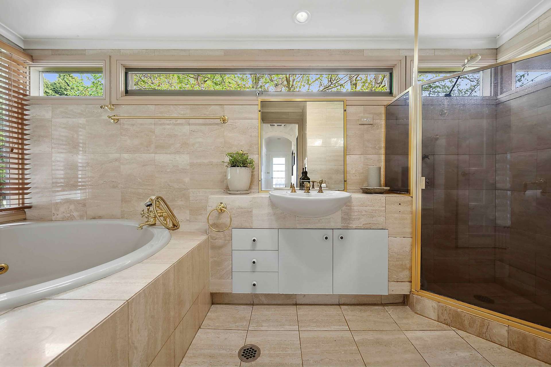 812 Guyong Road, Blayney For Sale by Farmbuy.com - image 18