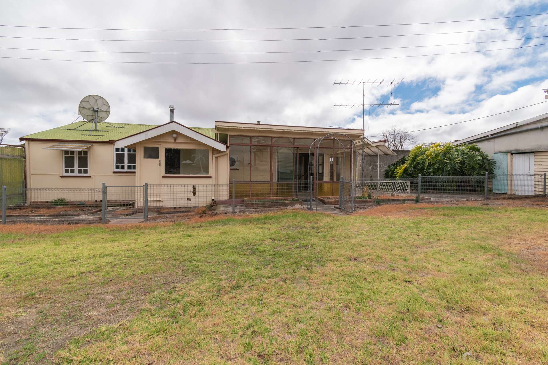 24935 New England Highway, Thulimbah For Sale by Farmbuy.com - image 11